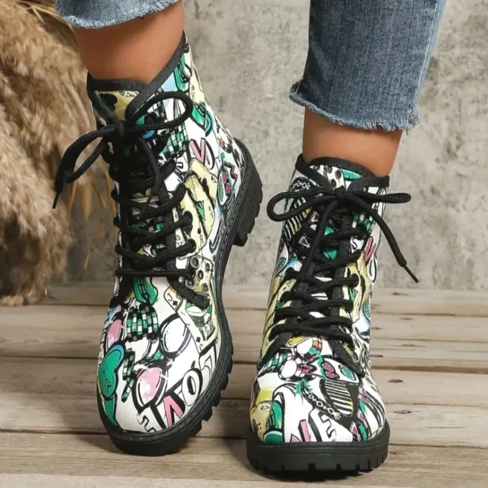boutique women graffiti